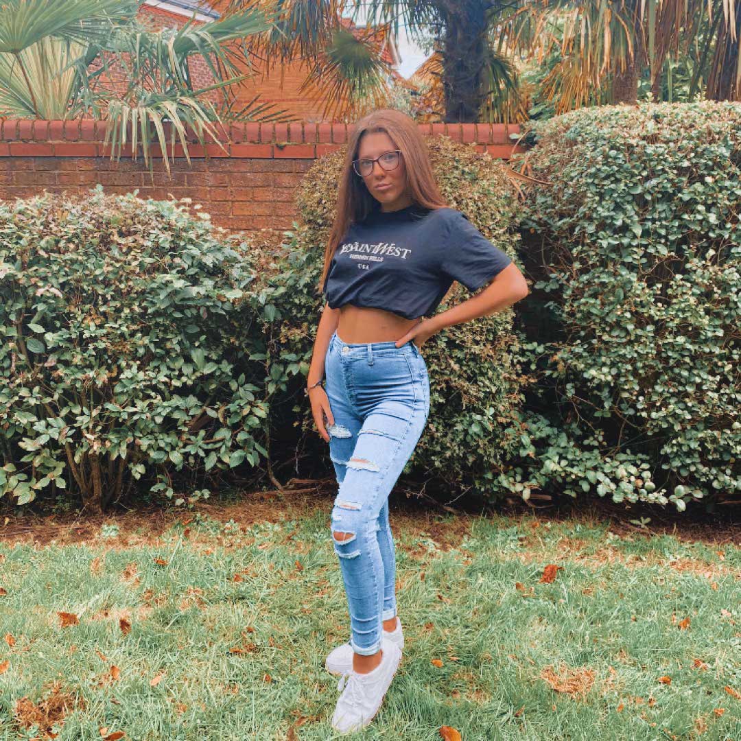 Ruby Elizabeth (@rubyelizabetth) | Photos and Outfits on 21 Buttons