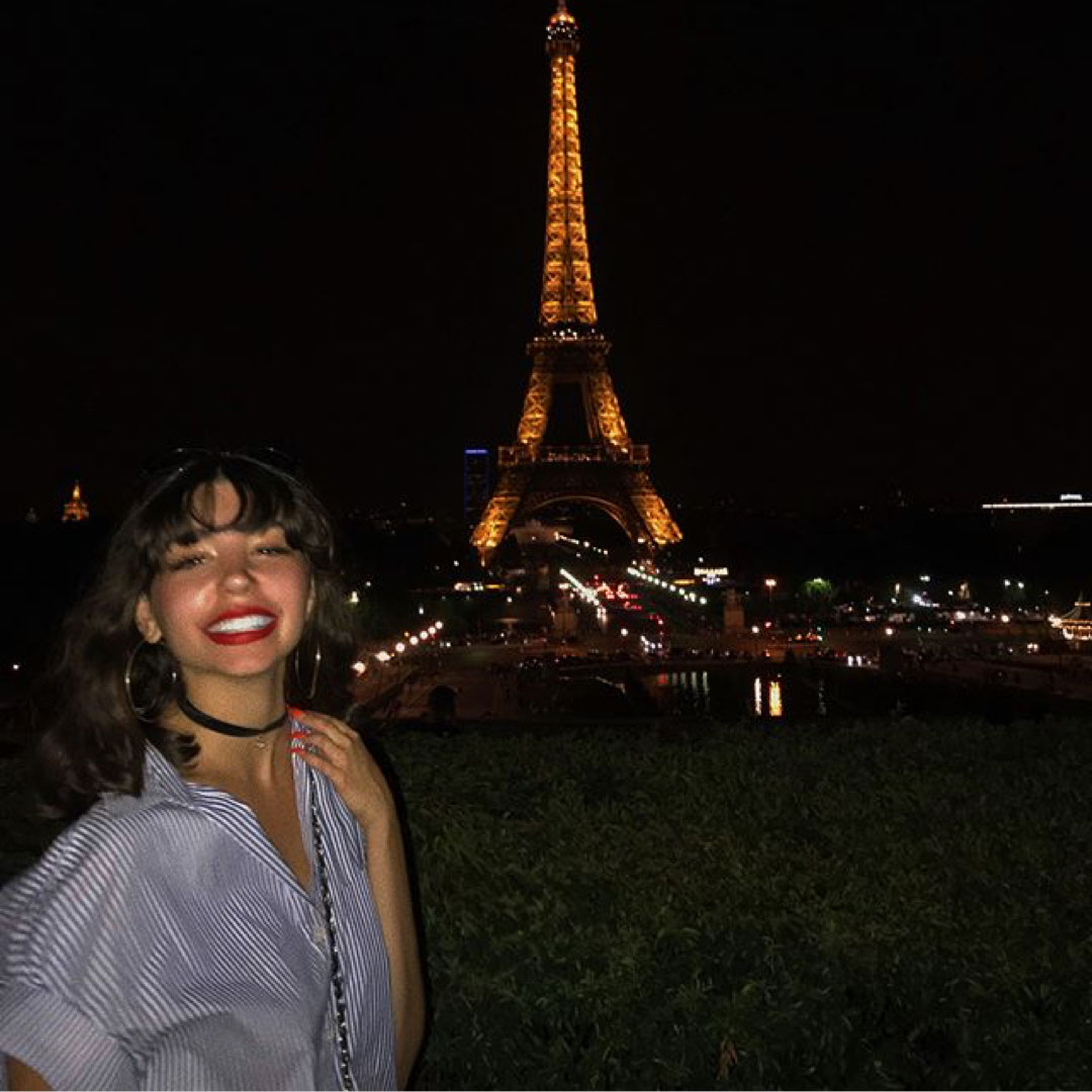 Look of @virtualtorii from 4 September, 2018 21 Buttons - EroFound