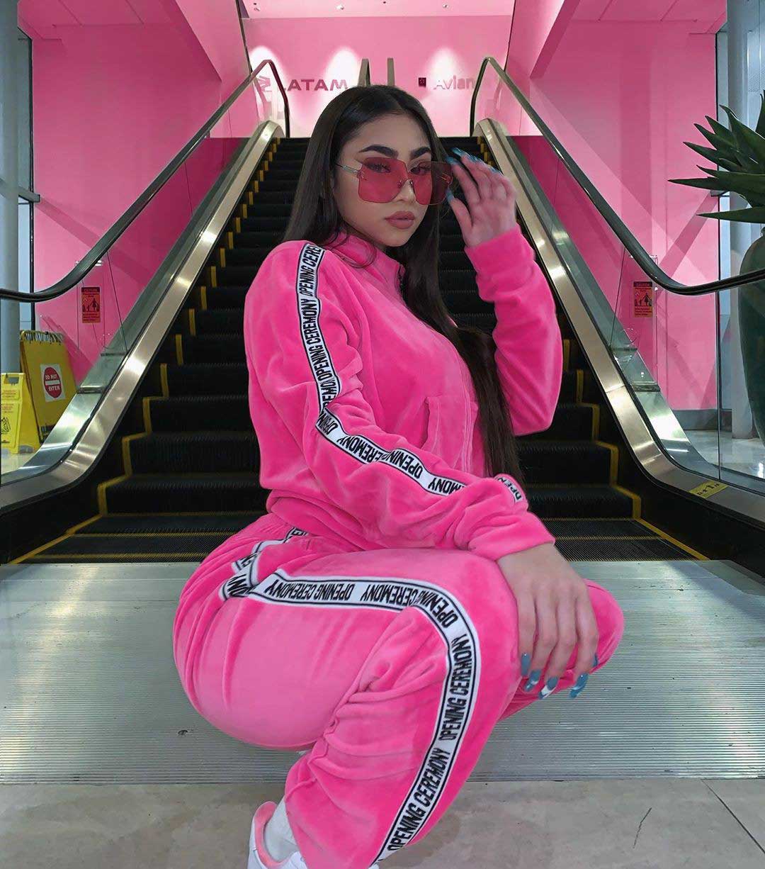 Paloma Mami (@palomamami) | Photos and Outfits on 21 Buttons