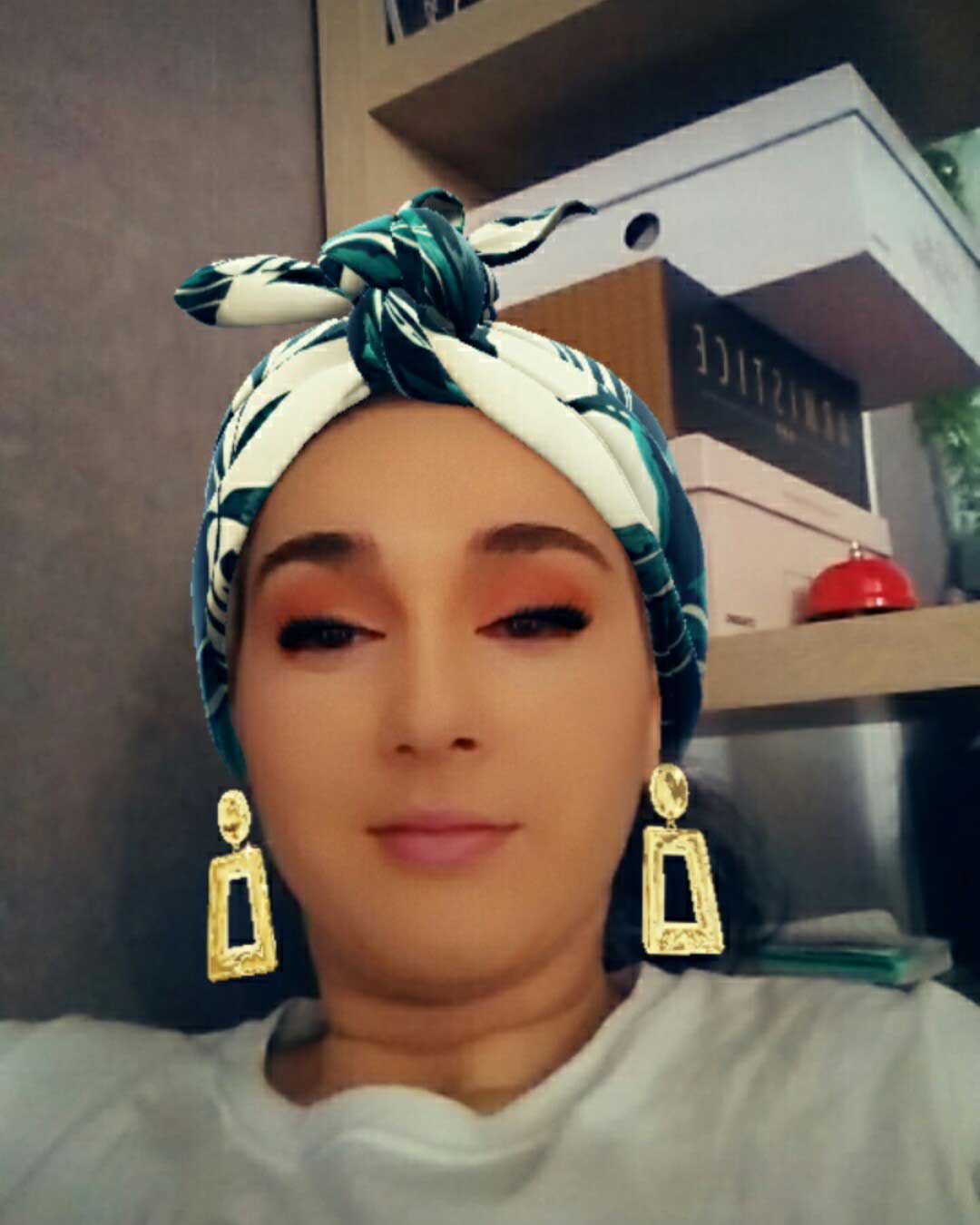 Look Of Manon17 52 From 26 January 2020 21 Buttons 21 buttons