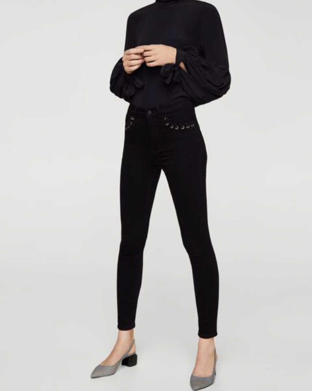 джинсы манго черные женские. манго джинсы черные. джинсы mango черные клеш. манго джинсы skinny. джинсы манго черные момс.