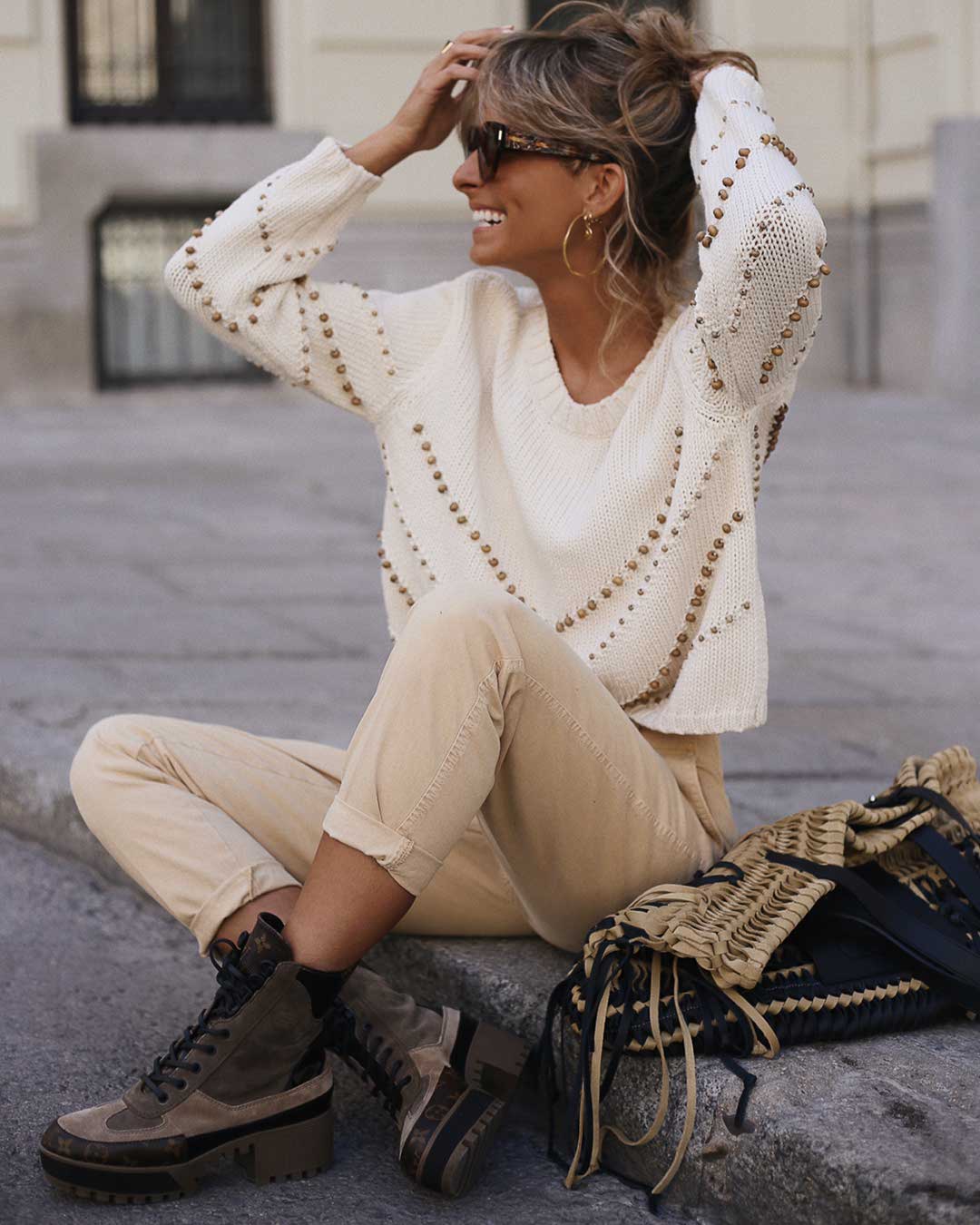 Look de @paulaarguellesg del 9 de Abril, de 2019 | 21 Buttons