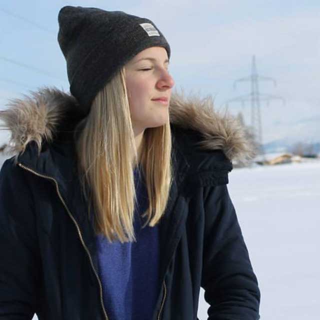 Look von @lisaauer7 vom 9 Februar, 2019 | 21 Buttons