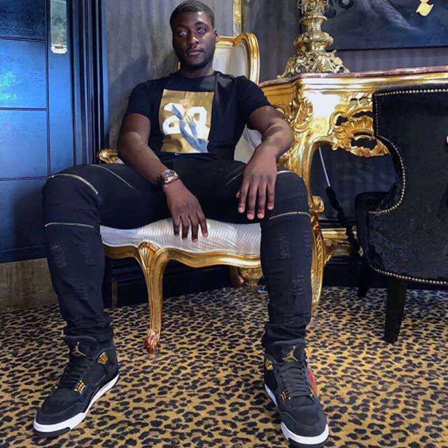 jordan 4 royalty outfit