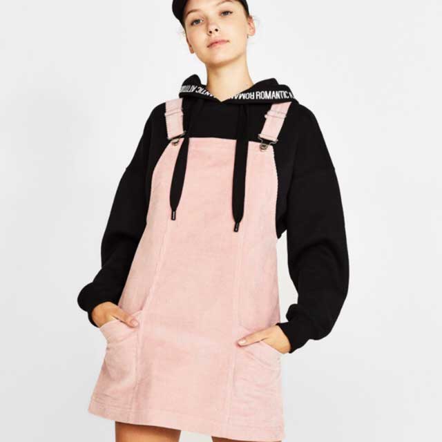 Look von @luciacastillo93 vom 4 Februar, 2018 | 21 Buttons