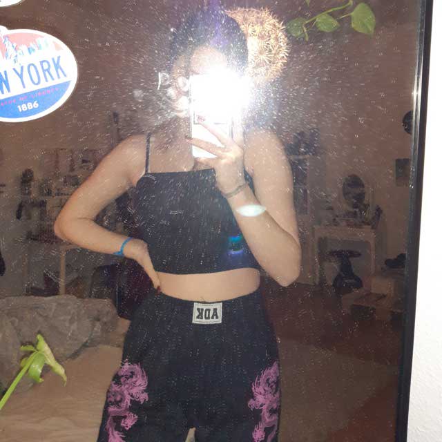 Adika Dragon Sweatpants Factory Sale 