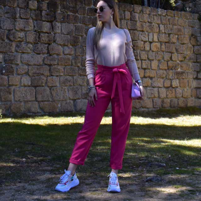 Tenue de @letizia_beneforti datant du 24 Mars 2019 | 21 Buttons