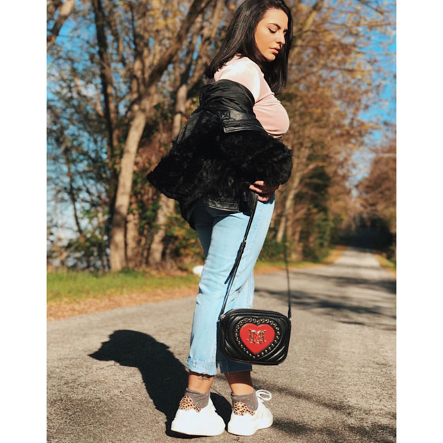 O look de @emanuelaauriemma de 23 Novembro, 2017 | 21 Buttons