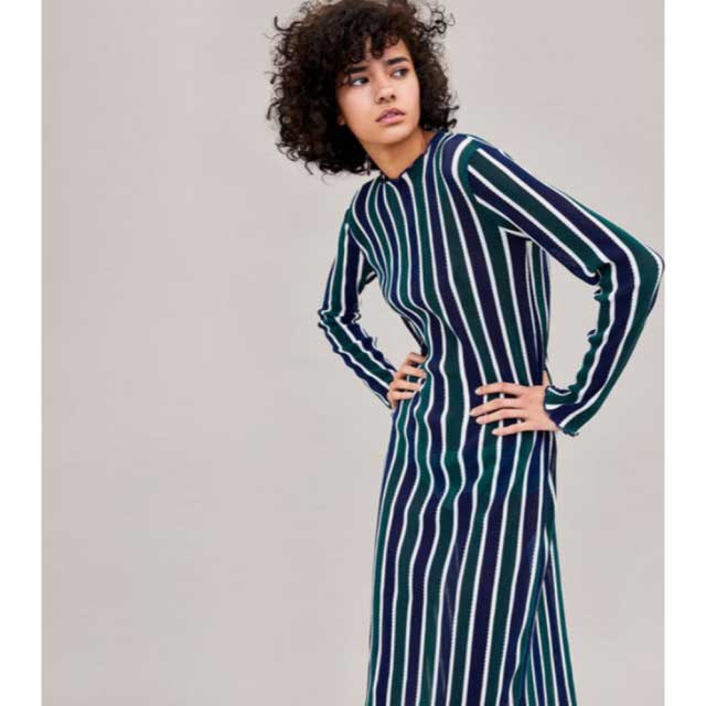 Look von @martitaperezh vom 1 März, 2018 | 21 Buttons