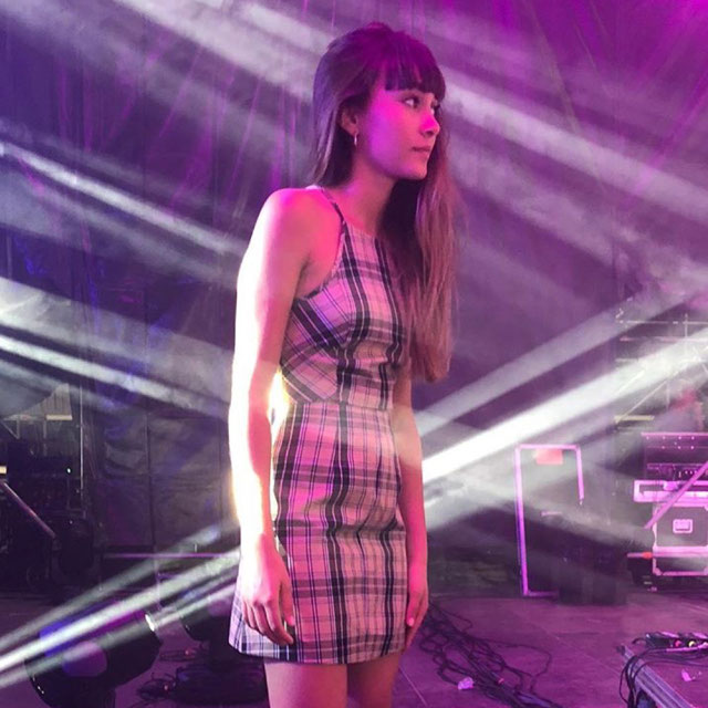 Look of @loslooksdelosfamosos from 6 Agosto, 2018 | 21 Buttons