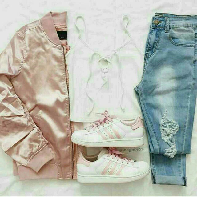 Look of @cristinagonzalezzz from 20 September, 2016 | 21 Buttons
