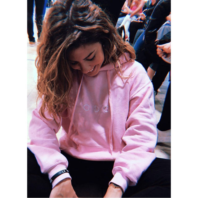 Look von @operaciontriunfo.looks vom 19 März, 2018 | 21 Buttons