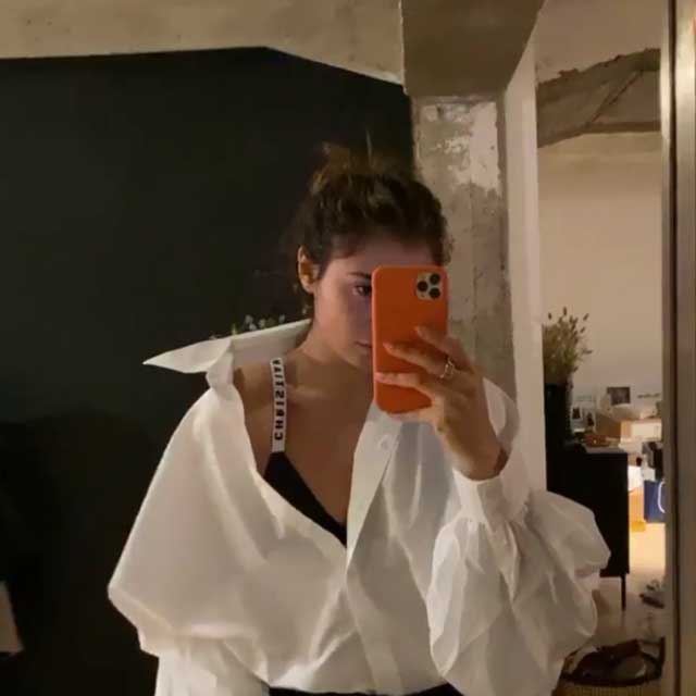O look de @milenalesecret de 14 Novembro, 2019 | 21 Buttons