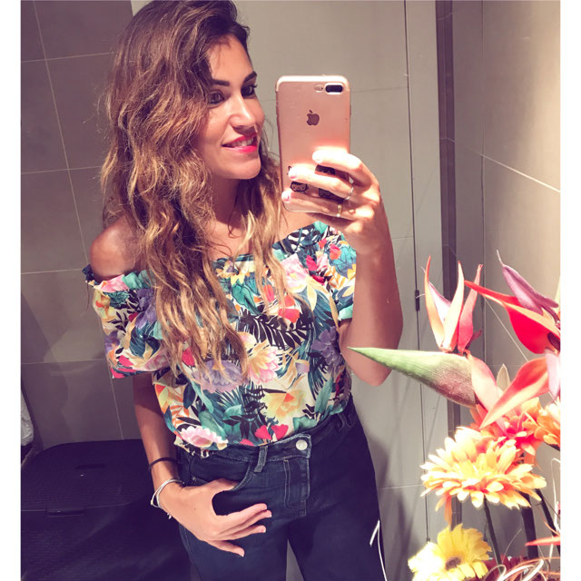 Look von @vanessaleache vom 22 August, 2017 | 21 Buttons
