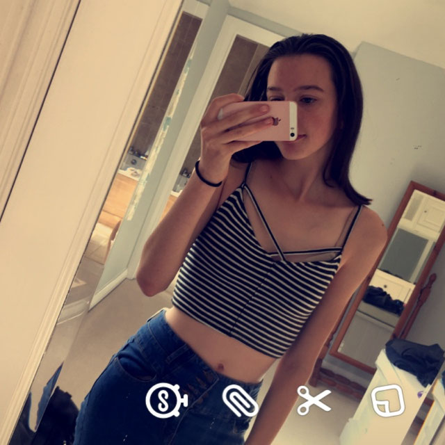 Look of @bethlucy from 22 October, 2017 | 21 Buttons
