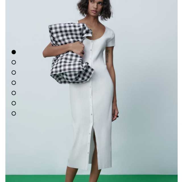Look von @tamaritaita vom 28 März, 2021 | 21 Buttons