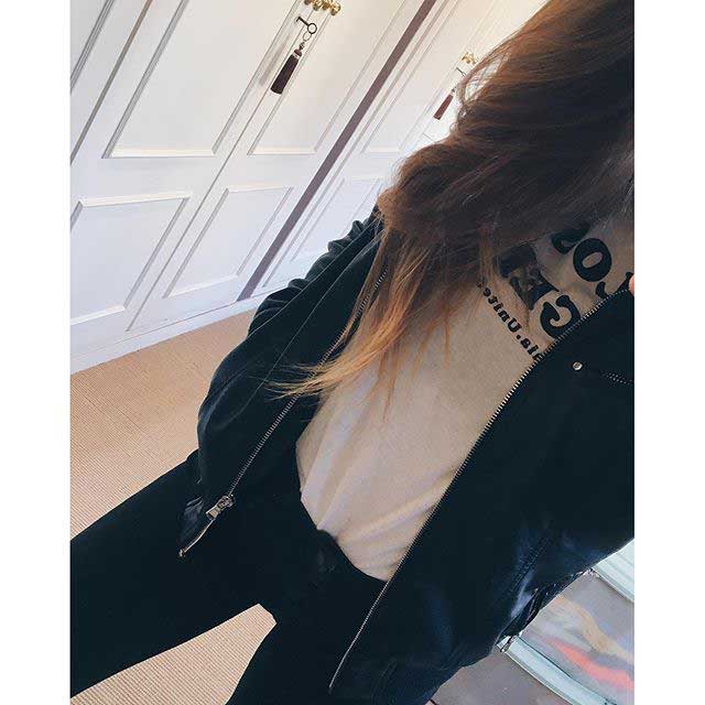 Look of @account9 from 14 February, 2016 | 21 Buttons