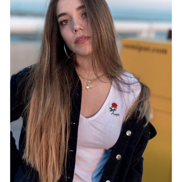 Look of @paulagoomez from 20 Noviembre, 2017 | 21 Buttons