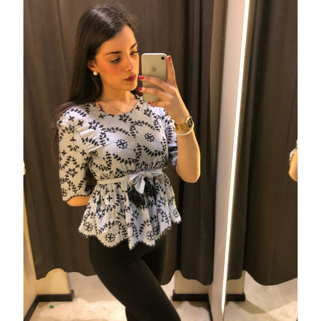 Look von @angiecantarella vom 8 April, 2018 | 21 Buttons