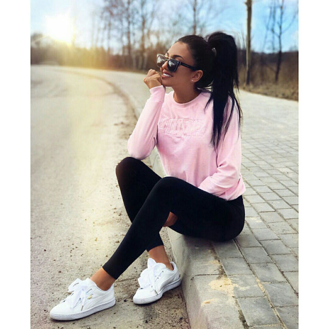 Look of @elcas94 from 18 April, 2018 | 21 Buttons