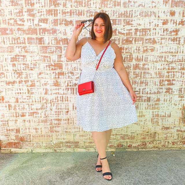 O look de @vistetequevienencurvas de 5 Julho, 2020 | 21 Buttons