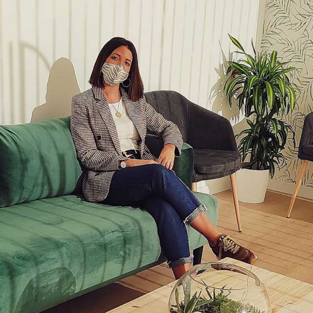 Look of @estilosinderroche from 19 October, 2020 | 21 Buttons