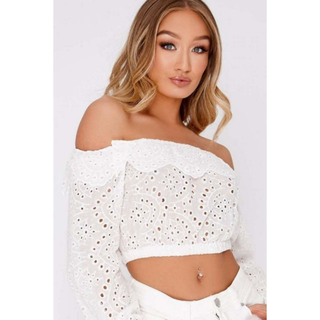 Look von @scarletwild vom 19 Mai, 2018 | 21 Buttons