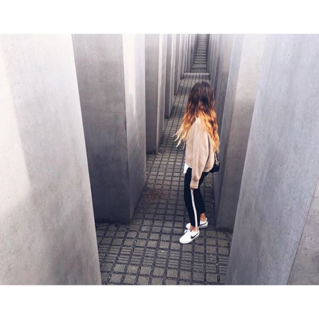 Look von @mariascepeda vom 3 August, 2017 | 21 Buttons