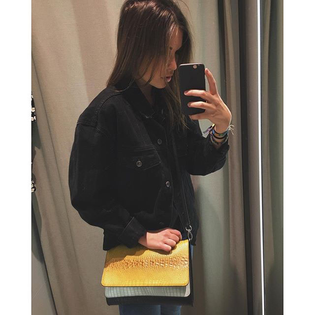 Look of @anitakissed from 17 March, 2016 | 21 Buttons