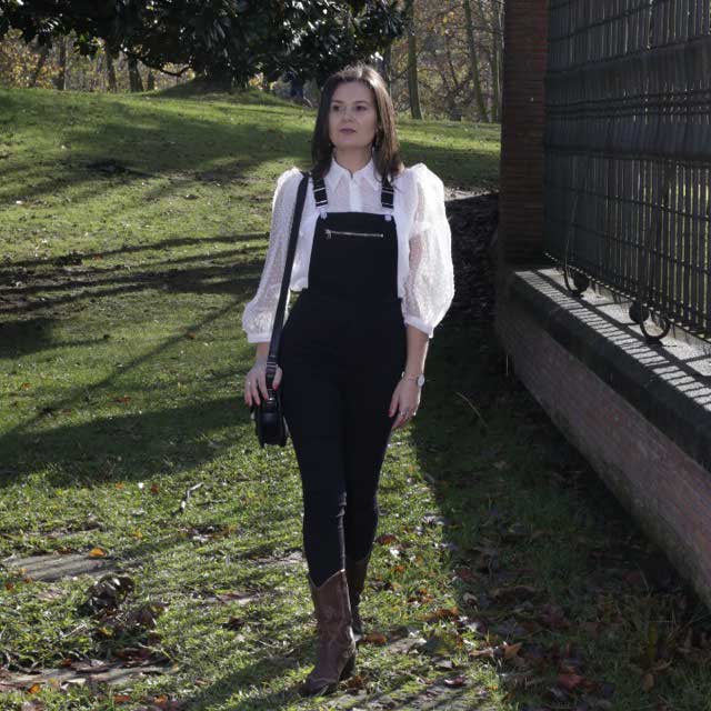Look of @anavalle78 from 19 November, 2019 | 21 Buttons