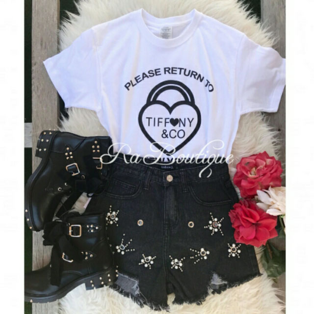 Look of @fashionunicorns from 26 Mayo, 2018 | 21 Buttons
