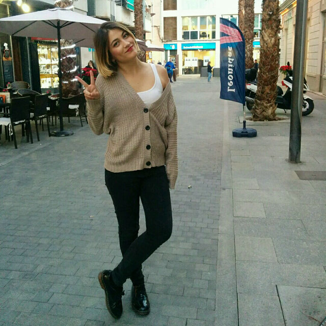 Look of @mariajo_dul from 4 January, 2017 | 21 Buttons