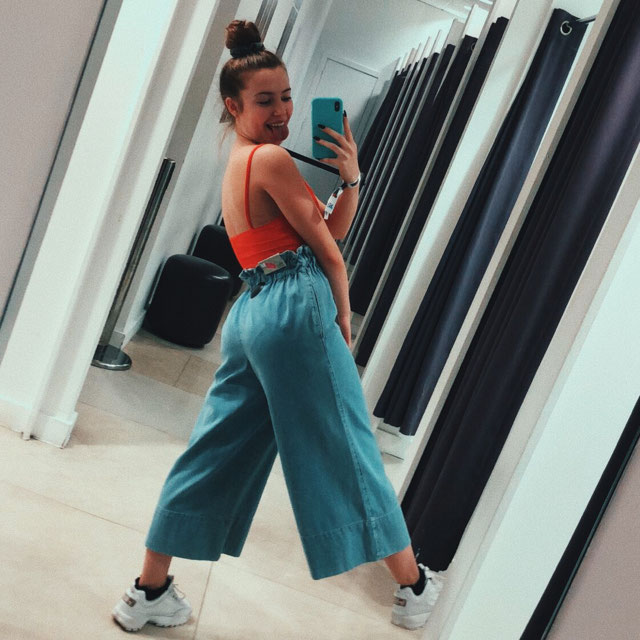 Tenue de @chloehodgson datant du 22 Août 2018 | 21 Buttons