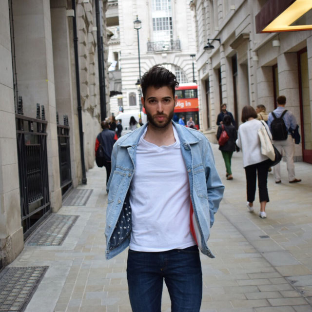 Look von @aram_simonpour vom 18 Juni, 2017 | 21 Buttons