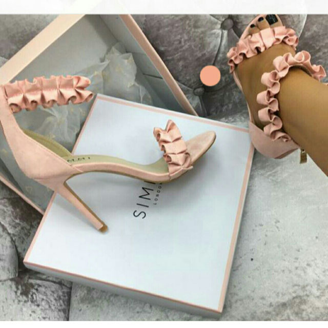 @yrm.beauty kullanıcısının 2 Mayıs 2017 görünümü | 21 Buttons