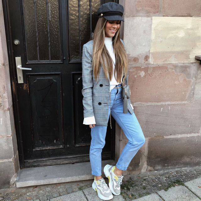 O look de @dolcedeborina de 16 Dezembro, 2018 | 21 Buttons