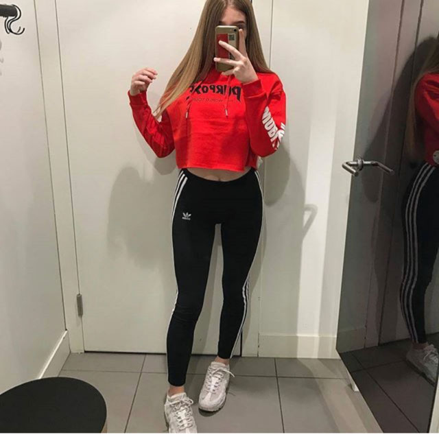 O look de @_valeria._ de 18 Janeiro, 2018 | 21 Buttons