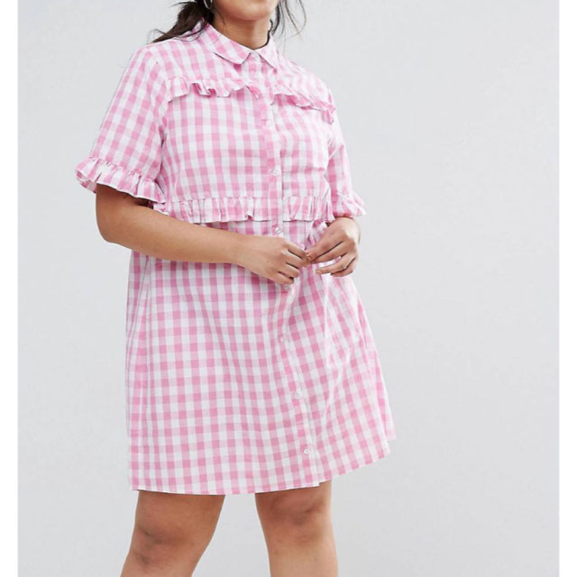 Look von @curvy_evs vom 16 Mai, 2017 | 21 Buttons