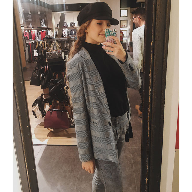 Look of @mdmsj from 24 November, 2017 | 21 Buttons