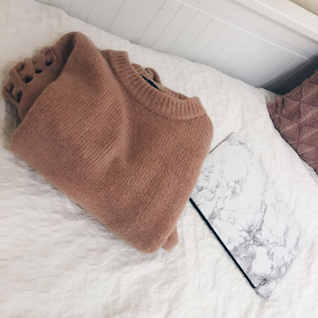 Tenue de @pilarmanchmonedero datant du 28 Septembre 2017 | 21 Buttons
