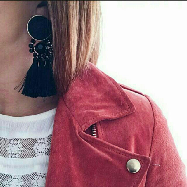 Look von @teresaav9 vom 18 März, 2017 | 21 Buttons