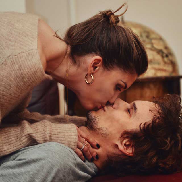 @benedettarossi.off kullanıcısının 27 Mayıs 2019 görünümü | 21 Buttons
