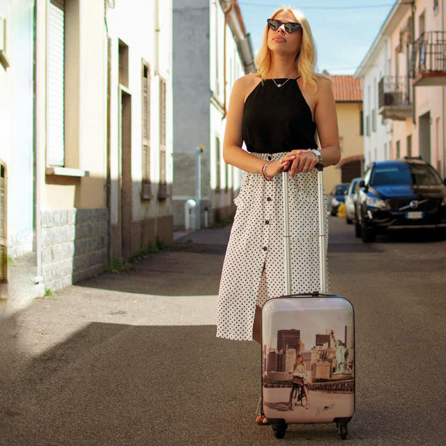 Look von @arienti_jessica vom 3 August, 2018 | 21 Buttons