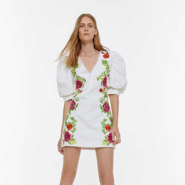 Look of @moda_inditex from 4 Mayo, 2020 | 21 Buttons