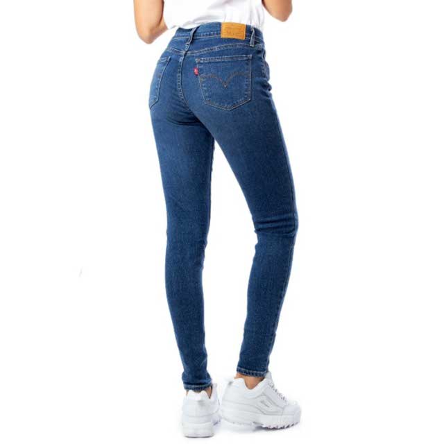 Tenue de @pablimaca datant du 8 Octobre 2019 | 21 Buttons