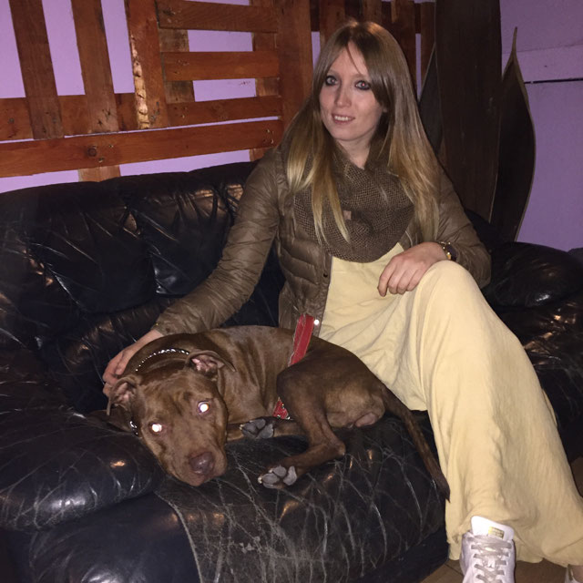O look de @victoriamendolia de 6 Dezembro, 2016 | 21 Buttons