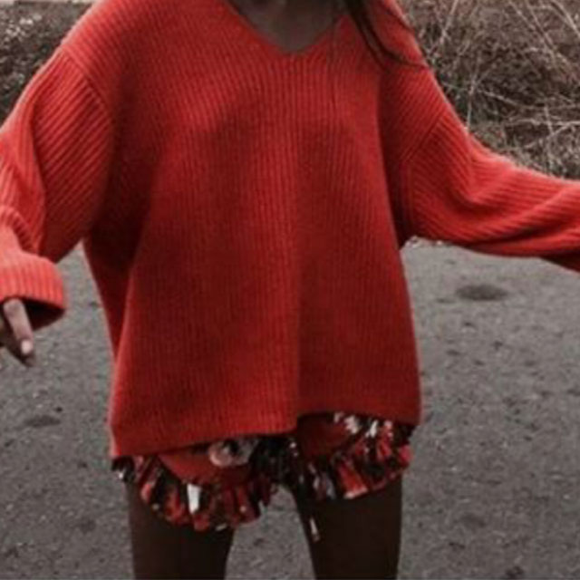 Tenue de @vogueinspo_ datant du 13 Septembre 2017 | 21 Buttons