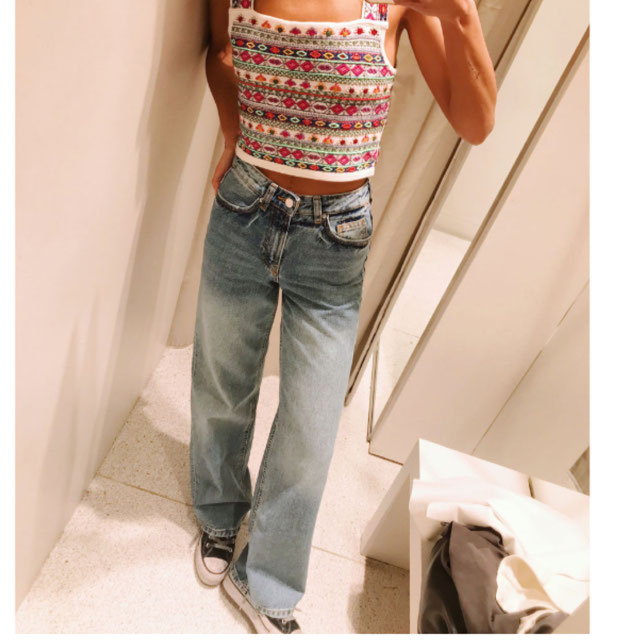 Look of @bestfashionbloggers from 21 April, 2018 | 21 Buttons