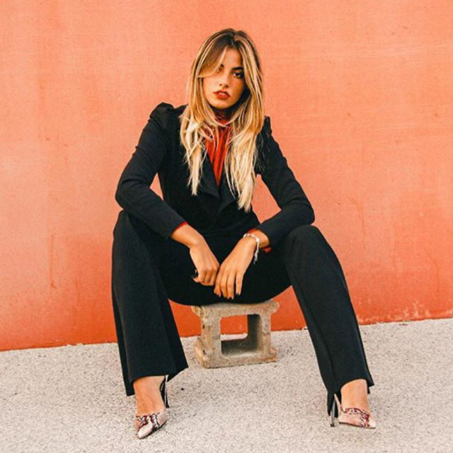 Look of @lisadimaria_ from 14 Septiembre, 2017 | 21 Buttons