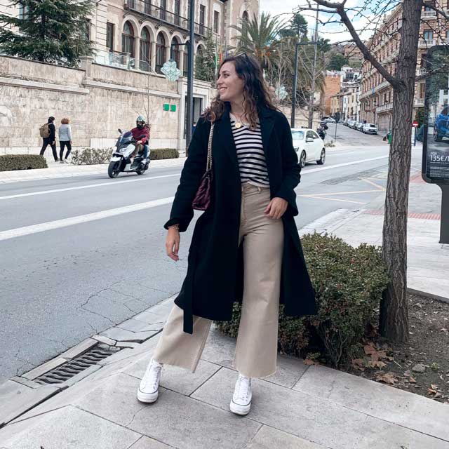 Look von @lauparisienne vom 10 Februar, 2021 | 21 Buttons